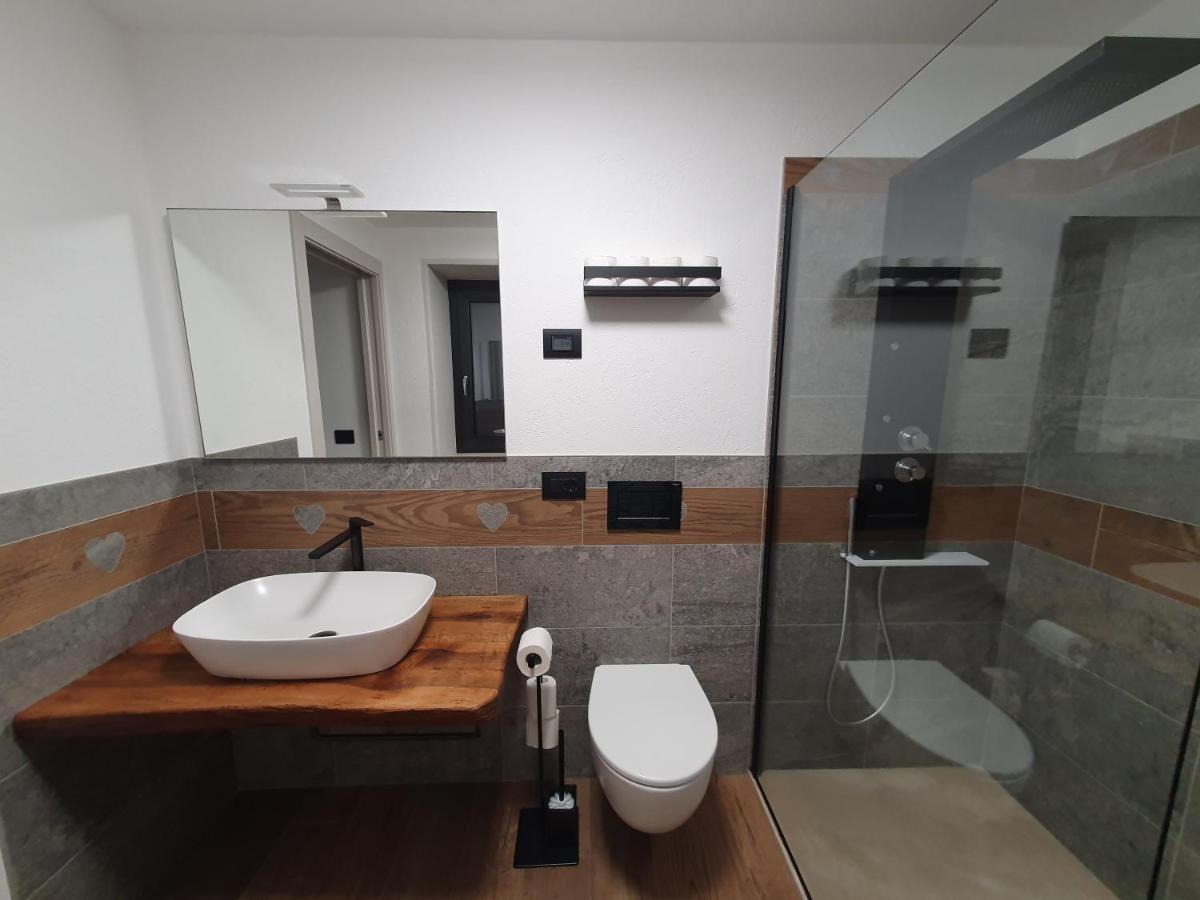 Casa Vacanza Lo Nano Фенис Екстериор снимка