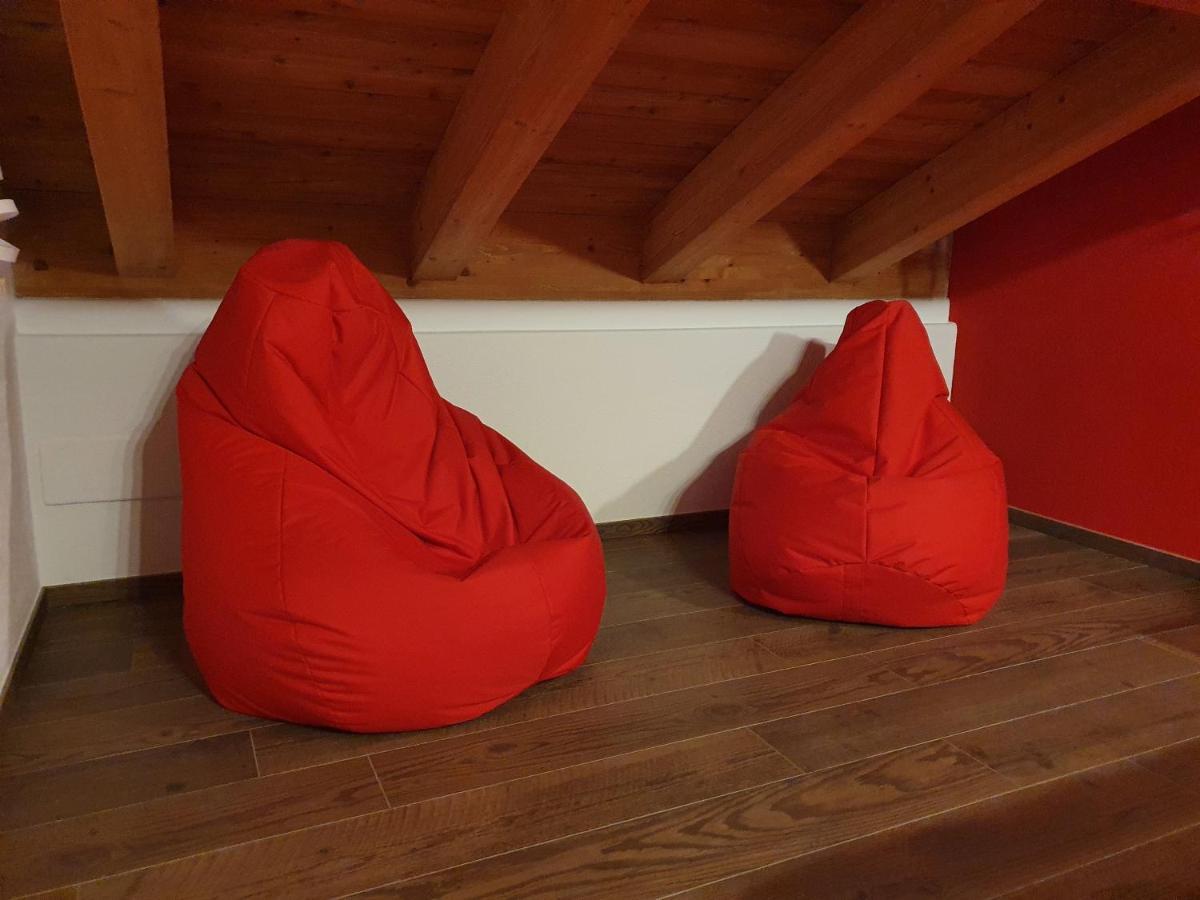 Casa Vacanza Lo Nano Фенис Екстериор снимка